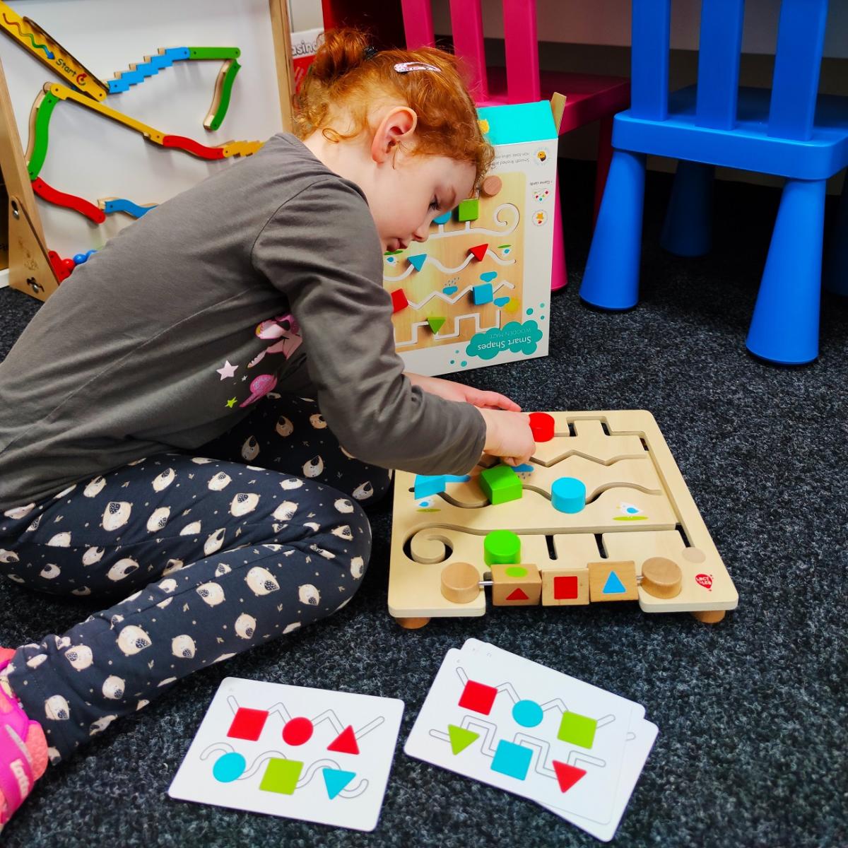 Montessori dřevěný labyrint Geometrické tvary